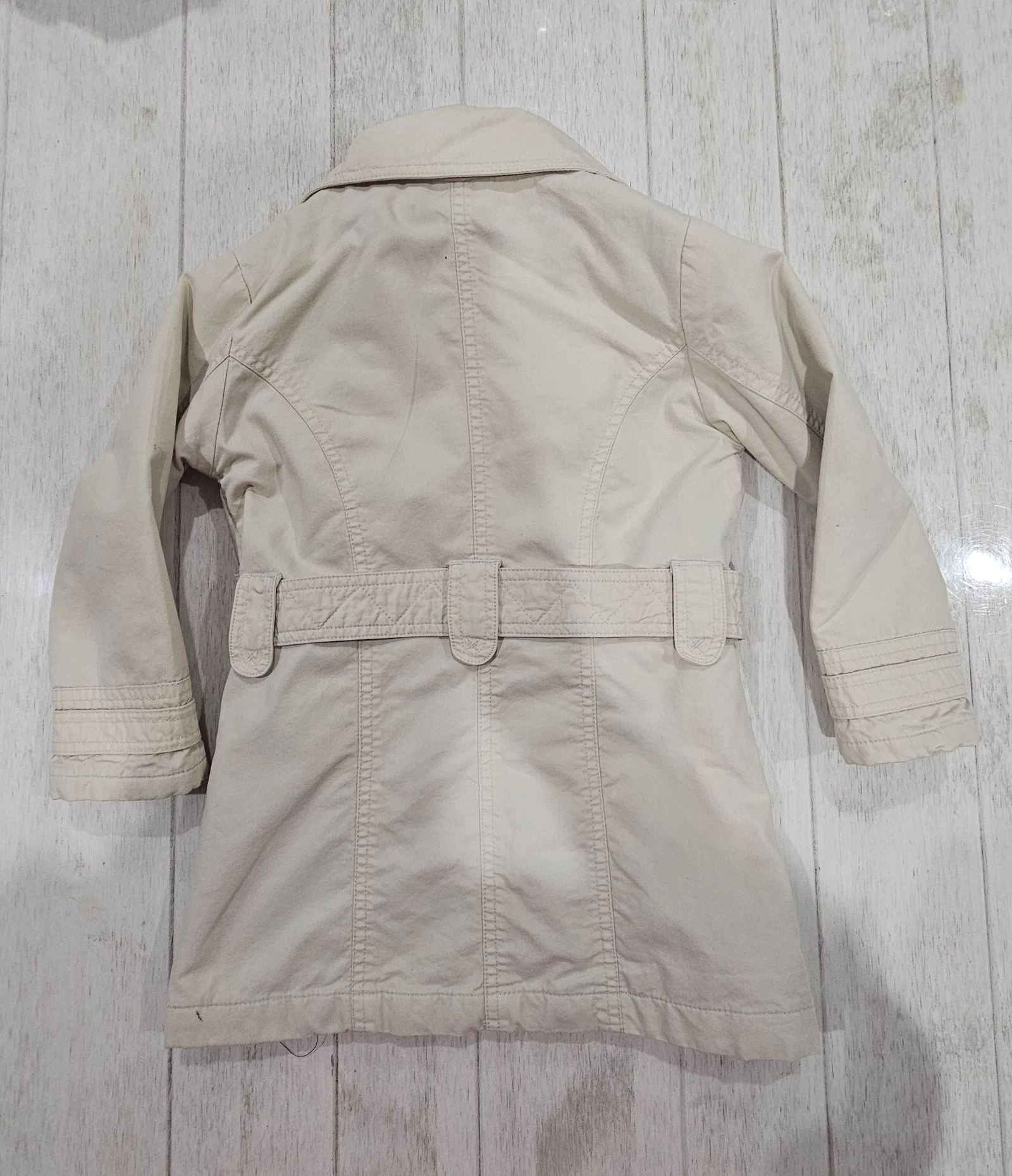 Trench 👧🏽 4ans  – photo 2